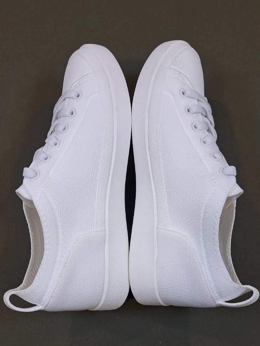 Vionic Winny Knit Sneaker - Color: White - Size: Women 8.5 - Picture 6 of 9